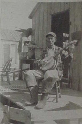 "Sud" Bell c. 1940 (Hog Island Life, Yvonne Widgeon)