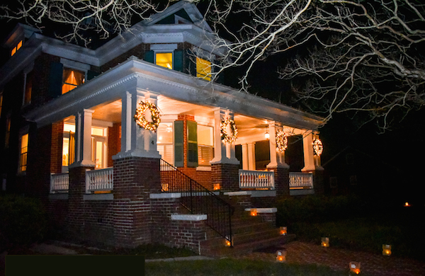 Magnificently restored residence of Bruce and Jone Gittinger at 4 Tazewell was featured on the Progressive Dinner Tour. (Photo: Chris Glennon)