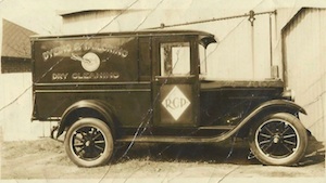 Geraldine’s family was very much involved in the business community of Cape Charles. Her father, Clarence Leonard Richardson, was a tailor and ran a cleaning and pressing business named RCP on Mason Avenue.